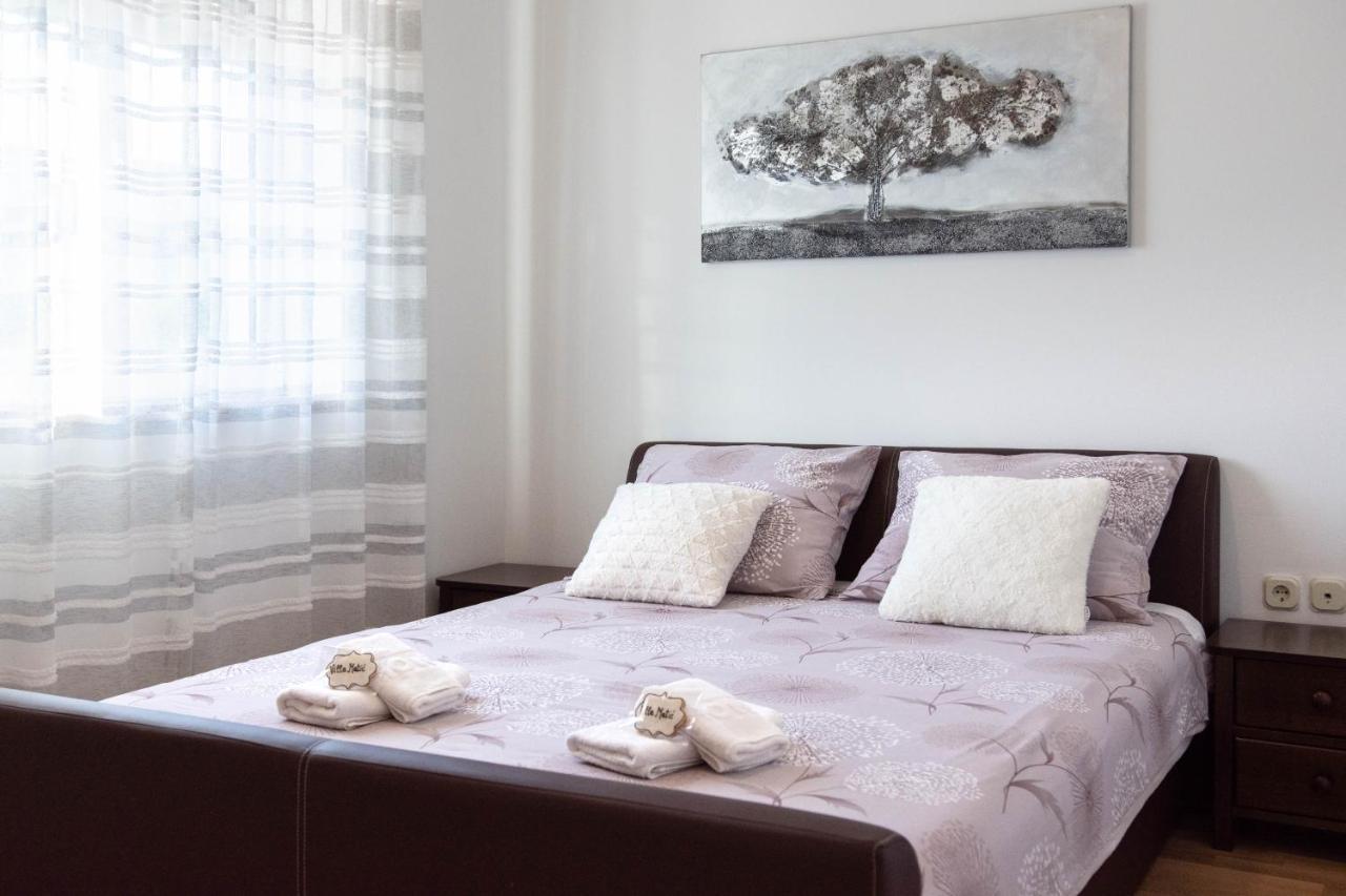 Vacation Villa Matic With 7 Bedrooms Sinj Buitenkant foto