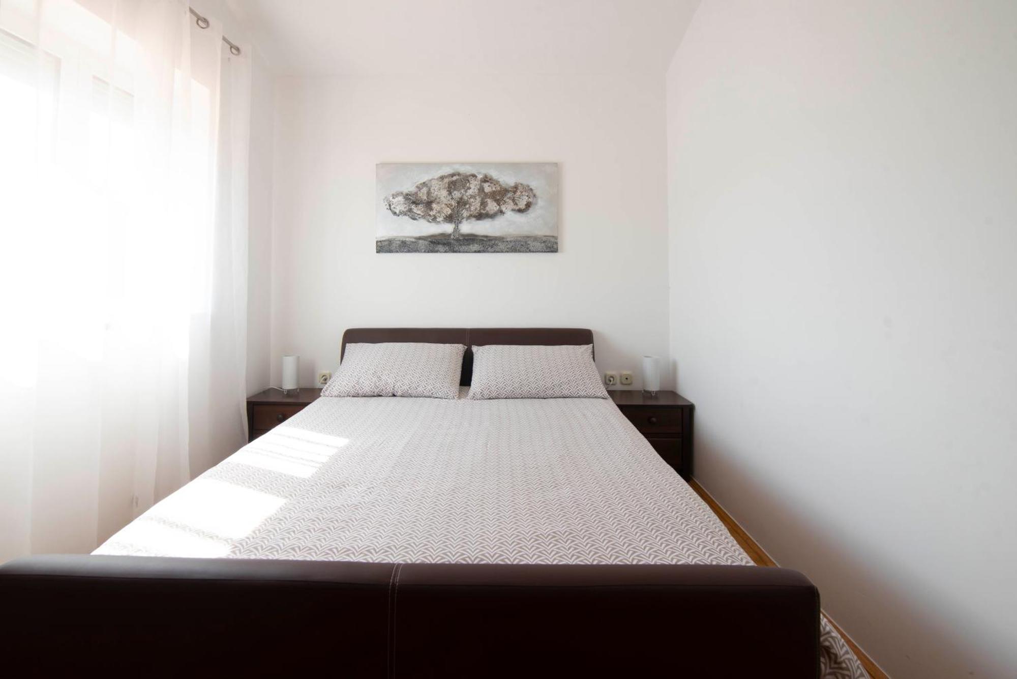 Vacation Villa Matic With 7 Bedrooms Sinj Buitenkant foto